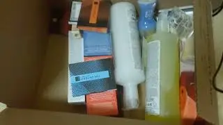 #boxopening of the January 2026 order from Avon 💄💋