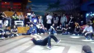 UrbanForce (Jeky&Maxx) vs H501Crew (Treccia&Kalu) @ selezioni HipHopConnection 09'