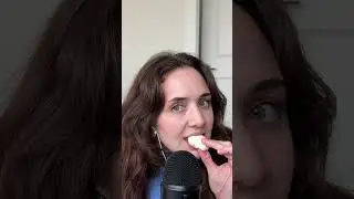 ASMR| GUMMY EYEBALL VS. PIRATE SKULL #asmr #eatingsounds #asmrmouthsounds #gummyasmr