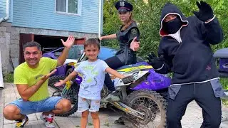 Adventures of Police Girl who is looking for Motorcycle to ride over rough terrain