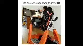 #gamer please tag someone 😁😁