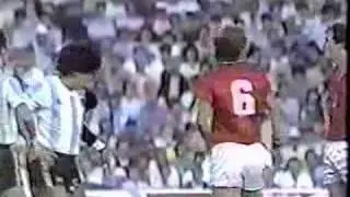 Maradona 82 vol, 2