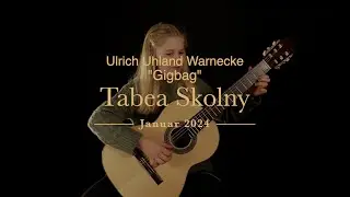 Tabea Skolny (11) plays 