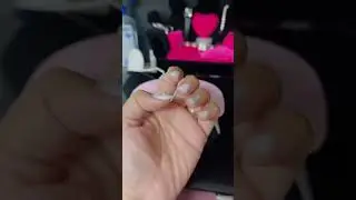 Simple nail art #2 #nailart #nails #naildesign #gelpolish #whitenails