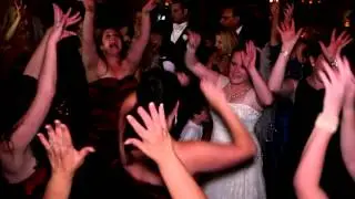 New Jersey Wedding Entertainer Phil Walsh DJs a Wedding at The English Manor Real Audio