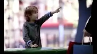 ATA BERK MUTLU - 1 Eve Dönebilene Aşk Olsun! Reklam Filmi...