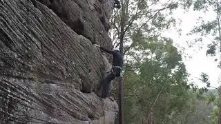 Climbing Brother Sun (20) at Alford's Point, Sydney