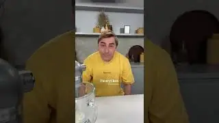 Pastry genius at work&mdash;Jordi Roca&rsquo;s mixing up magic on @pastryclass... with a little twist! 😆