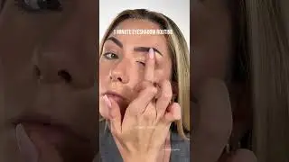 Easy one minute liquid eyeshadow look 👏🏻🤍✨ beauty Love how easily these r.e.m