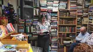 First live Reading, Red Books Wexford Town
