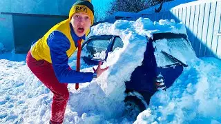 Mr. Joe digs out Russian Mini Cooper from under Snow 13+