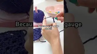 У него очень важная работа #вязаниекрючком #сделайсам