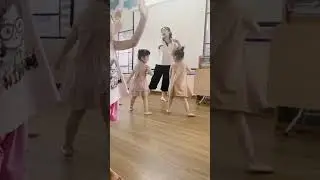 B&agrave;i m&uacute;a cho Sam
