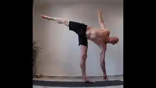 Yoga for the outdoor athlete - A 30 minute energizing movement flow to get you ready for your day.