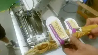 semi automatic dog chew sticker labeling machine folding labeller tested for Poland customer