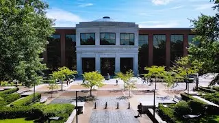 The President's Perspective &mdash; The McWherter Library&nbsp;(Vol. 92)