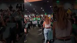 Lady Spikers entrance to the Animo Rally 🏹 #AnimoLaSalle #DLSUBeach #dlsu #lasalle