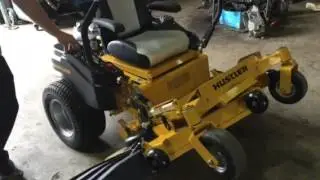 Hustler Turf Raptor Flip-Up