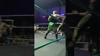 Vuelo triple del SACRIFICIO en la Arena Neza con Invasi&oacute;n Indy