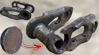 Amazing Komatsu Bulldozer Track Chain Link Repair with Smart Idea&rdquo;