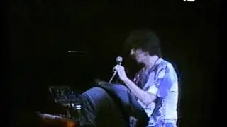 Charly Garcia - Yendo de la cama al living (Ferro 1993)