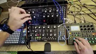 FortyFour - Digitakt, Hydrasynth, Moog DFAM & Mother 32 Synth Jam