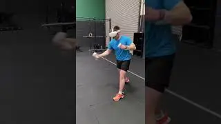 Real Boxers Try VR Boxing Experience 🥊🥊