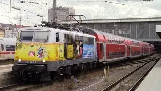 Br 111 123 mit der Sonderlackierung 