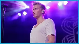 Cody Simpson Shares His Fears on Tour - Cody Simpson XVII Ep. 2