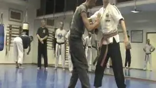 Ya-Lon College - Demonstration During a Lesson