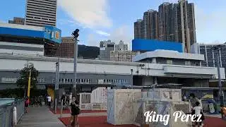 Ang paglalakad sa harbor ay nakakagaan nang damdamin