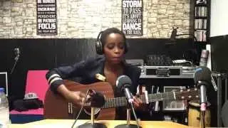 Irma - Catch The Wind (Ac&uacute;stico @ CabinaPOP)