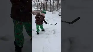 Mike is still in hockey mode #winter #snowstorm #newhampshire #mountainkings