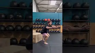 Depth Drop to jump & catch one leg