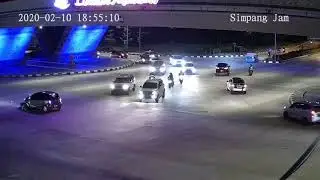 transkepri.com Rekaman CCTV Sehari 2 Pelanggaran Berbuah Tabrakan di Flyover Simpang Jam
