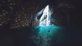 La Jolla Underwater Park cave shot