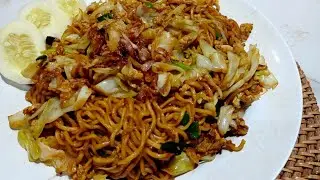 Mie goreng jawa enanya bikin nagiiiih