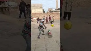 Ball Throwing Challenge New 🏀🏀🏀 #virelshorts #comedy #gamechallenge #uk #usa360p1 #funny #viral #fyp