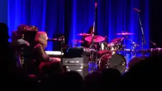 Chantil Dukart at Raheem DeVaughn & Friends Holiday Charity Concert