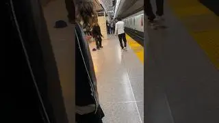 What&rsquo;s wrong with Toronto 😭! Fight in the TTC station. #toronto #fight #ttc