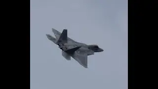 F22 Amazing maneuvers