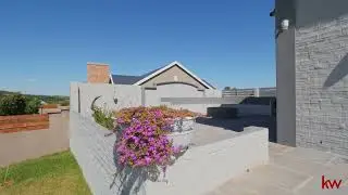 Luxury home in Royalston Coastal and Wildlife Estate