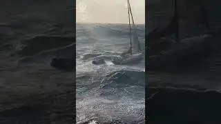 Two Stranded Sailors Rescued From Yacht Off NSW Coast | 10 News First