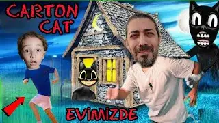 ALİ NECATİ TABLET İZLERKEN CARTON CAT İÇİNDEN ÇIKTI. BİZİ ODADA MAHSUR BIRAKTI. NASIL KURTULACAĞIZ