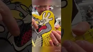 TomGuitar