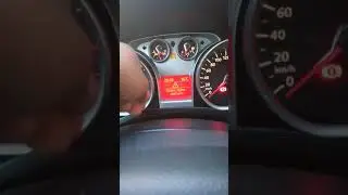 mensaje MOTOR AVERIADO Ford Focus