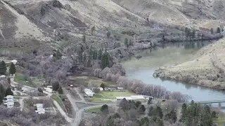 Two men killed in plane crash near Idaho-Oregon border