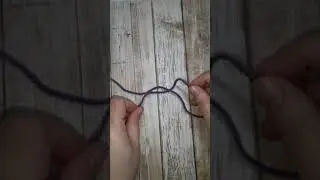 How to Join Yarn Ends with a Magic Knot #shorts