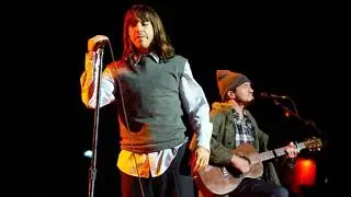 Red Hot Chili Peppers - Road Trippin' (Live @ Bridge School Benefit 2004 - SBD)
