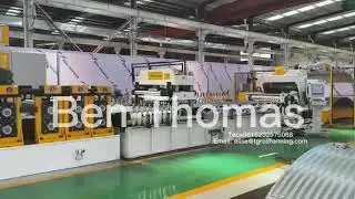 Ligne de production de plaques ondul&eacute;es